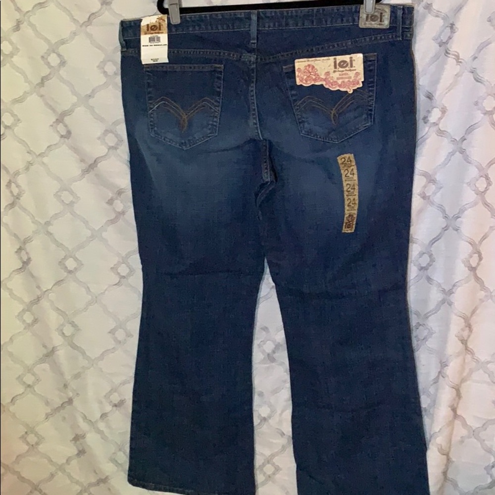 Lei Bootcut Denim Jeans with tags